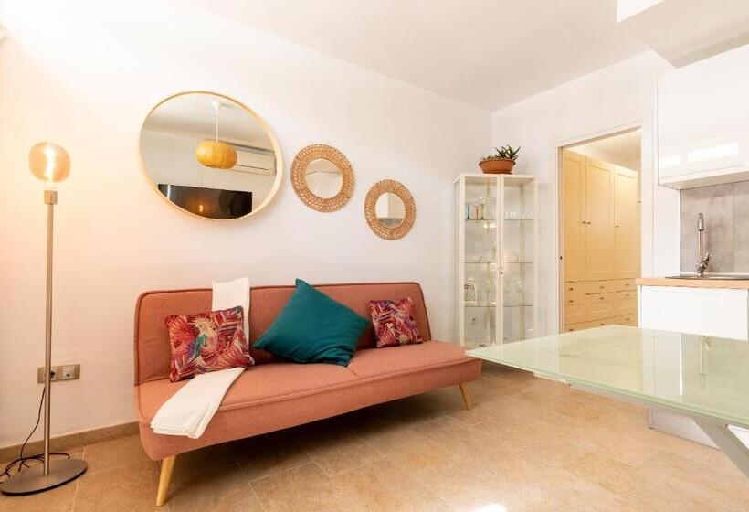 Quality And Peaceful Stay In Playa Del Inglés