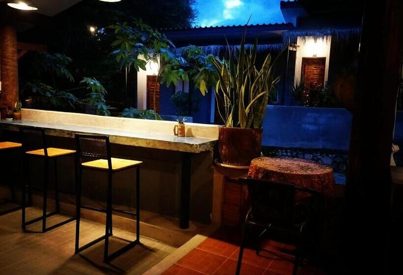 אתר נופש Cheeva At Pai ชีวา แอท ปาย