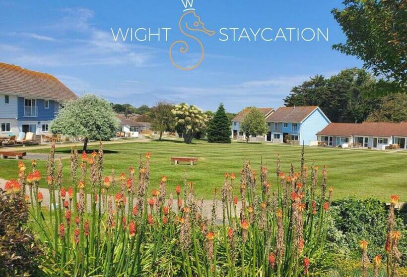 אתר נופש West Bay Cottages Yarmouth Isle Of Wight