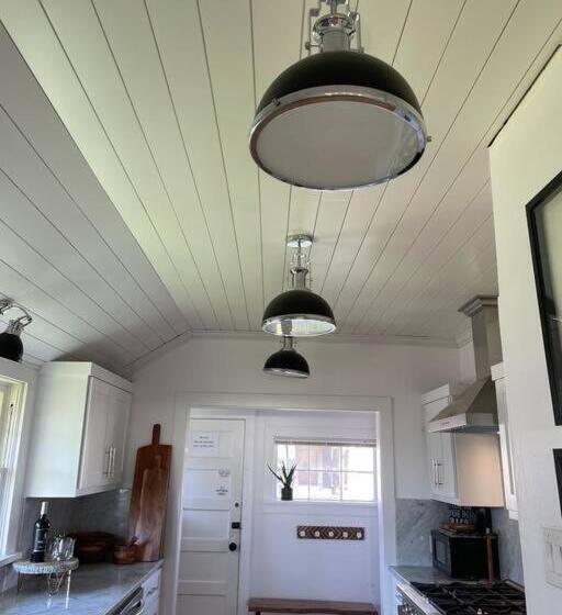 Seaside Beach Front House On The Promenade