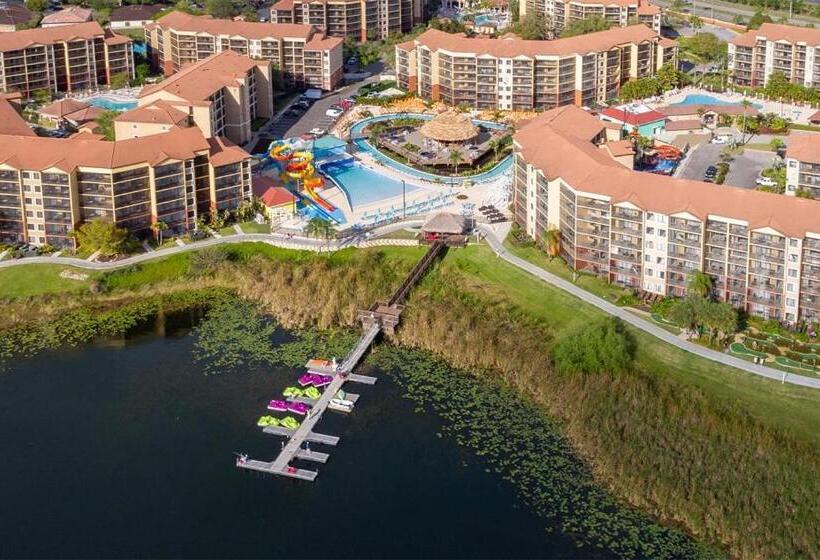 Stunning Condo Near Universal Studios