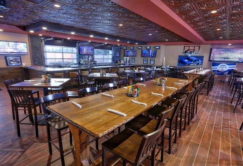 Stunning Condo Near Universal Studios