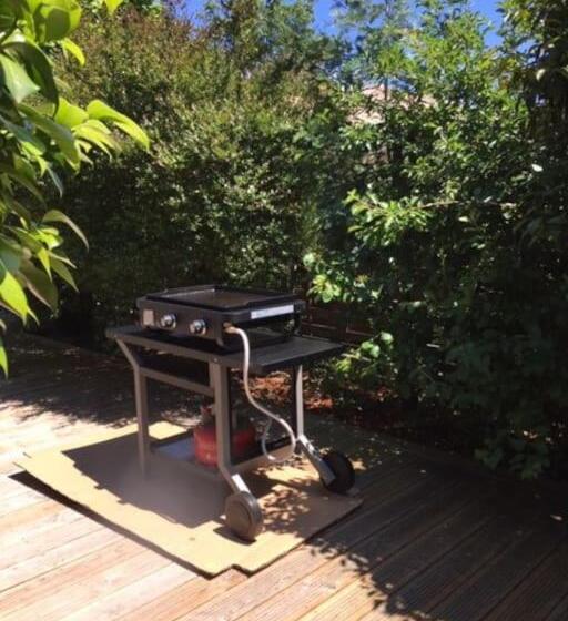 Superbe Villa 11 Places à 400 M De La Plage