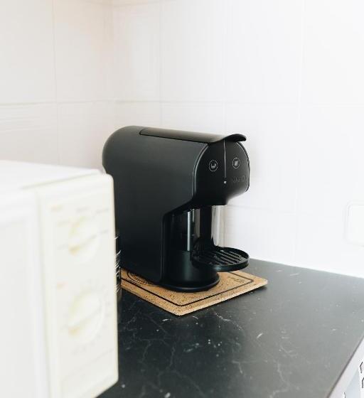 Sweet & Sunny Flat Ace Location