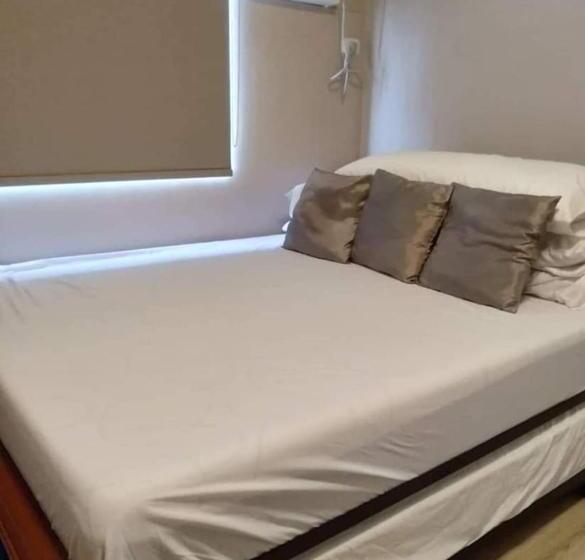 Tagaytay Serin By Bea And Rm