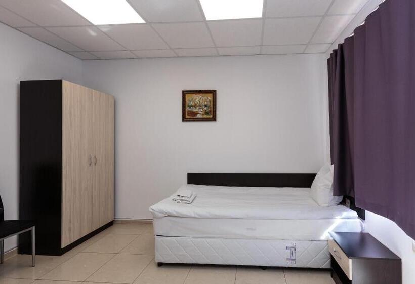 ユースホステル стаи за гости хан крум