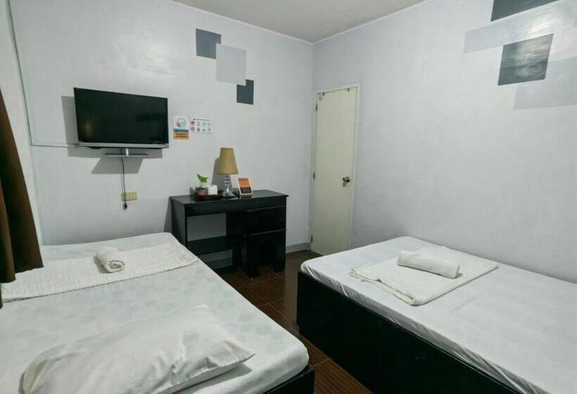 فندق صغير Aa Travellers Pad