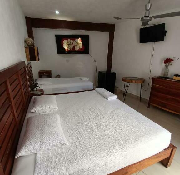 הוסטל Casa Ka An