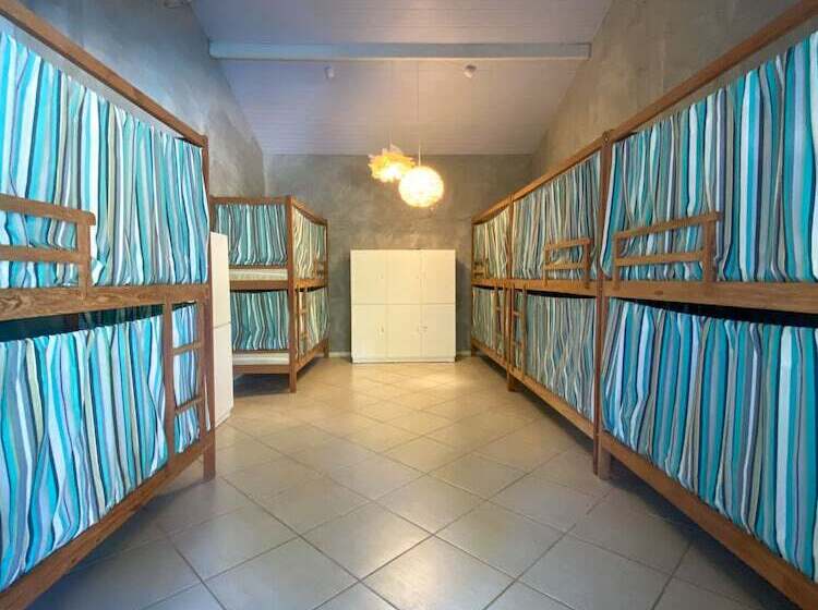 ユースホステル Jardim Secreto Guest House