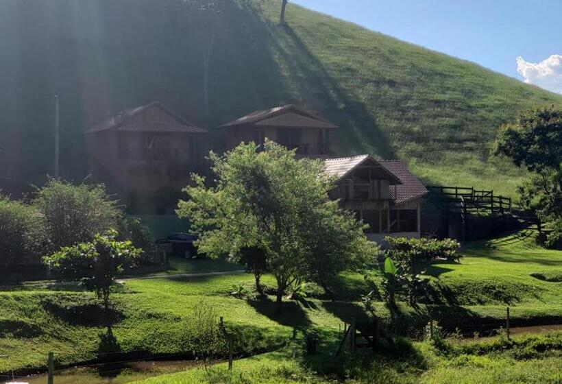 هاستل Pousada Bela Helena