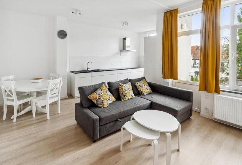 Apartment In Brussels, Degroux By Homenhancement Sa