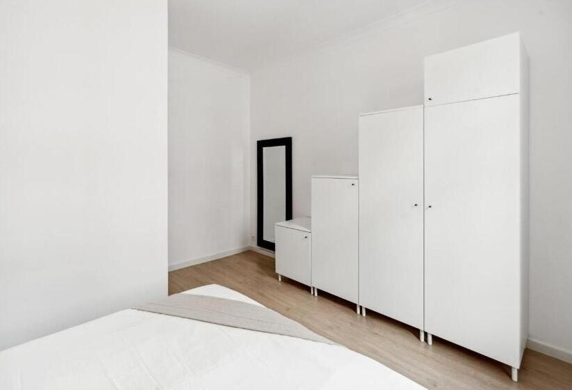 Apartment In Brussels, Degroux By Homenhancement Sa
