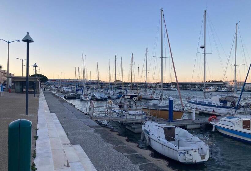 Appartement En Centre Ville Avec Roof Top