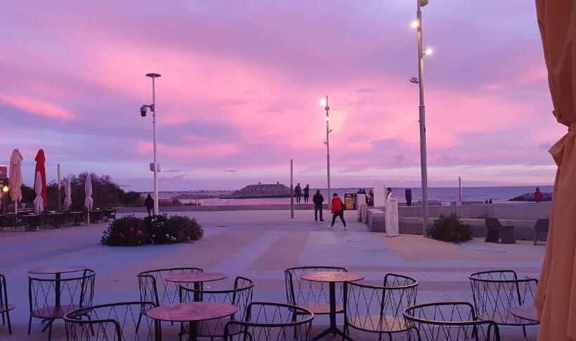 Beau T2 Proche Plage Et Commerces, Logia