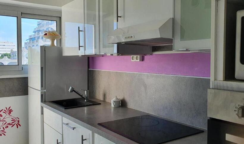 Beau T2 Proche Plage Et Commerces, Logia