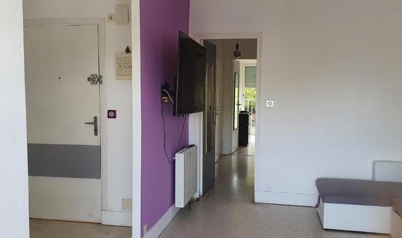 Beau T2 Proche Plage Et Commerces, Logia