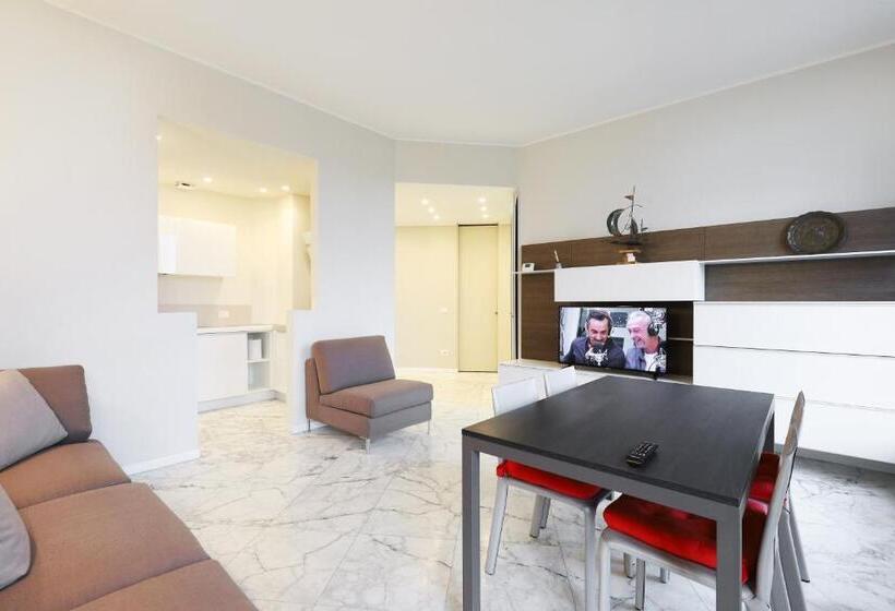 تختخواب و صبحانه Duomo Luxury Apartment
