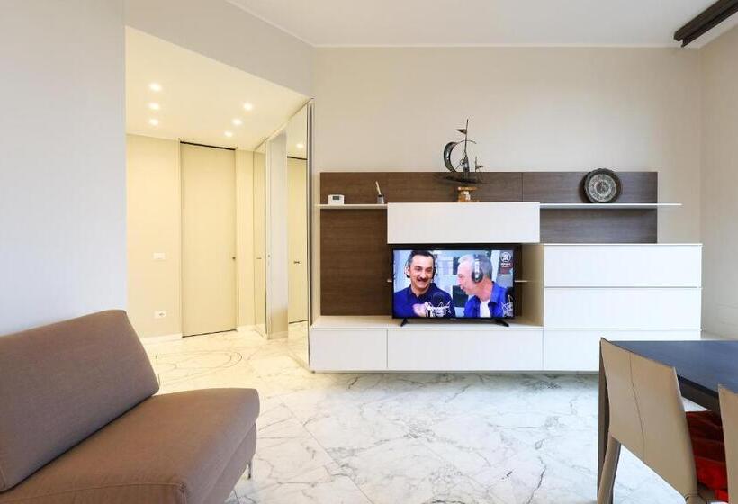 تختخواب و صبحانه Duomo Luxury Apartment