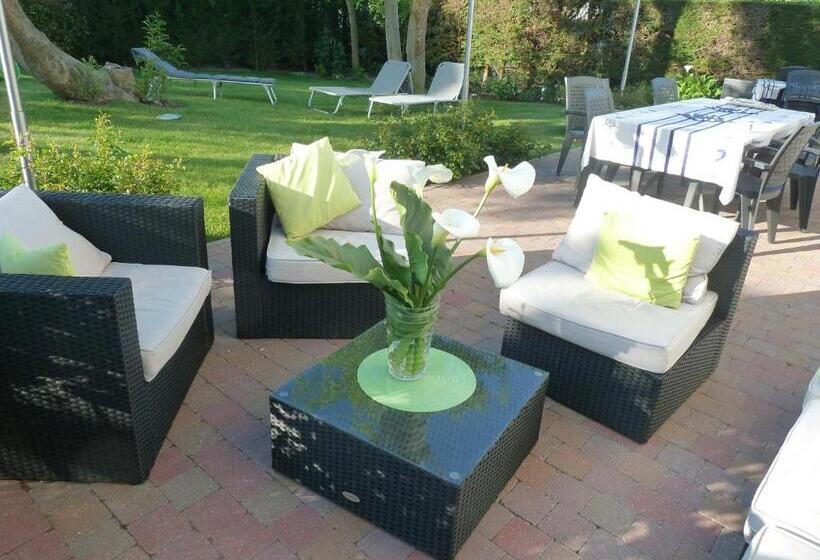 住宿加早餐 L Imprévu