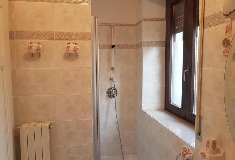 ベッドアンドブレックファースト La Casa Blanca