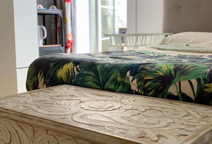 تختخواب و صبحانه Tang Home Bordeaux Hyper Centre