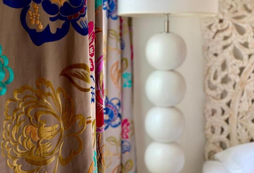 تختخواب و صبحانه Tang Home Bordeaux Hyper Centre