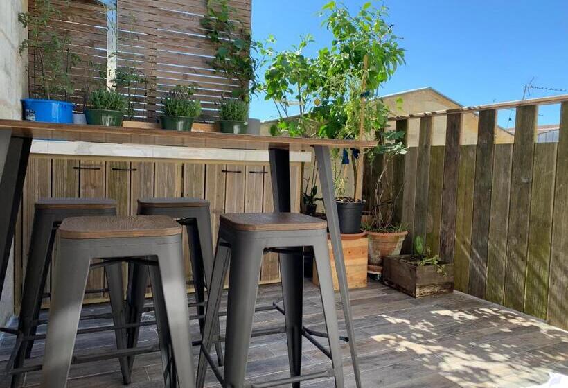 تختخواب و صبحانه Tang Home Bordeaux Hyper Centre