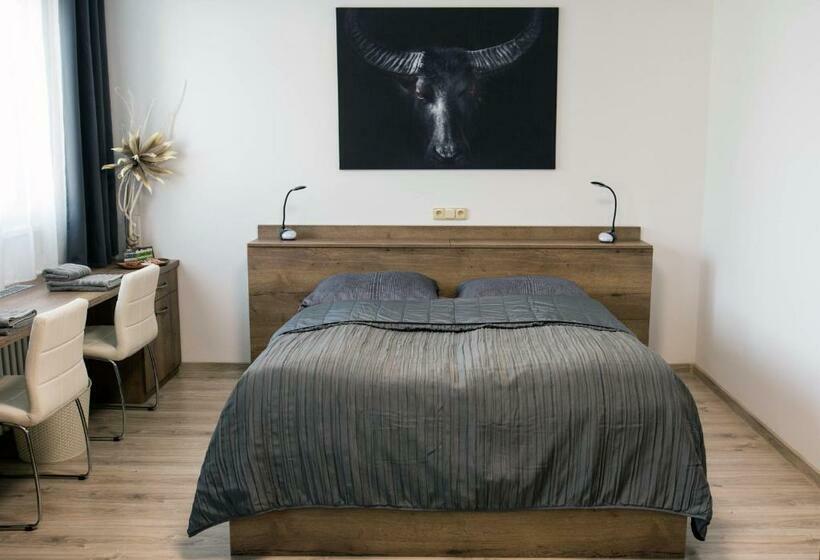 مبيت وإفطار Ubytování Stračena