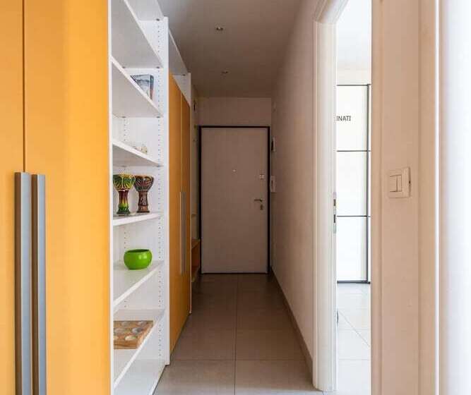 Bergonzoni Modern Apartment By Wonderful Italy