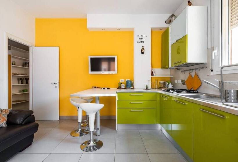 Bergonzoni Modern Apartment By Wonderful Italy