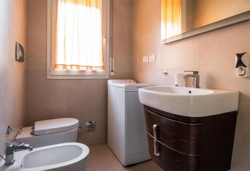 Bergonzoni Modern Apartment By Wonderful Italy