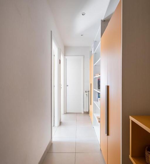 Bergonzoni Modern Apartment By Wonderful Italy