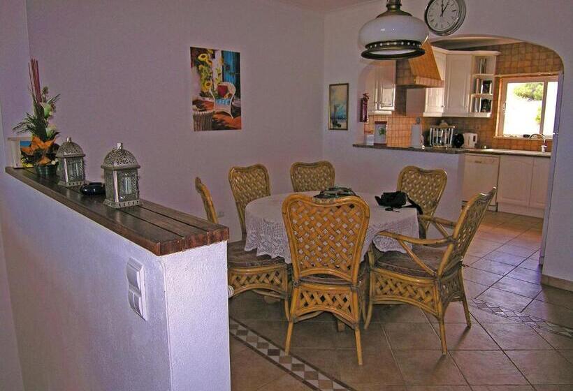 Casa Da Praia Para Férias   Vila Pinheiro   Vivenda Johanna