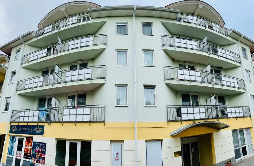 Gyöngy Apartman