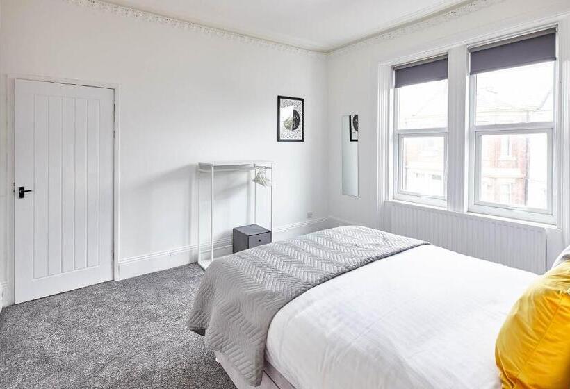 Host Stay 58 Dilston Road