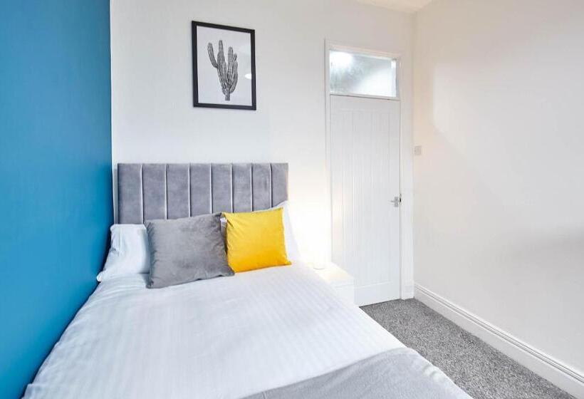 Host Stay 58 Dilston Road