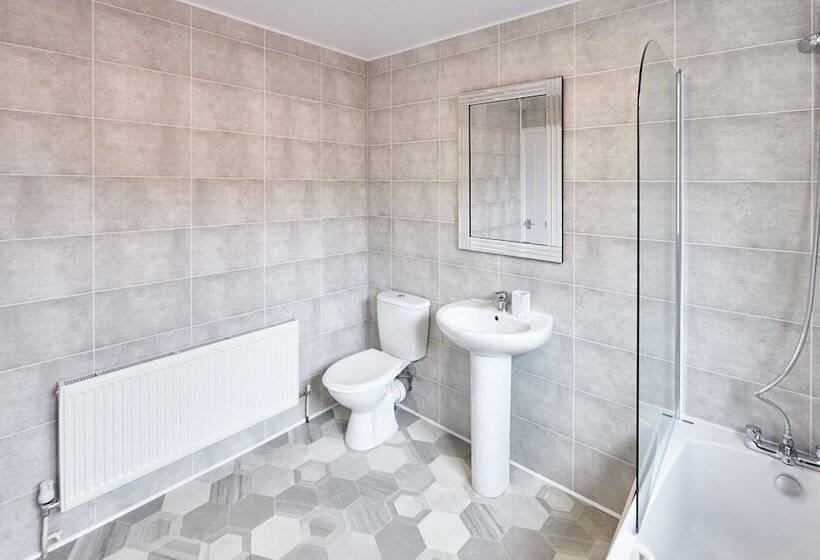 Host Stay 58 Dilston Road