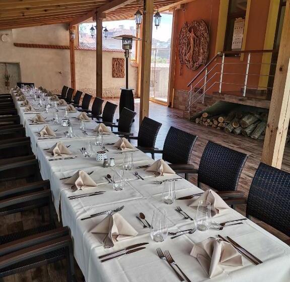 호텔 хотел александър