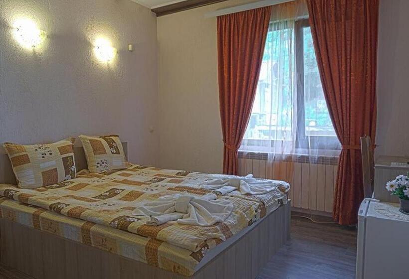 酒店 стар мерак