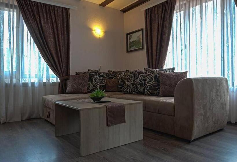 酒店 стар мерак