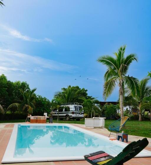 فندق Casa Colibrí Agua Blanca