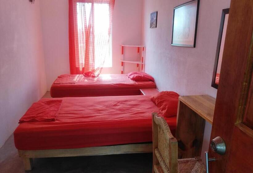 فندق Casa Colibrí Agua Blanca