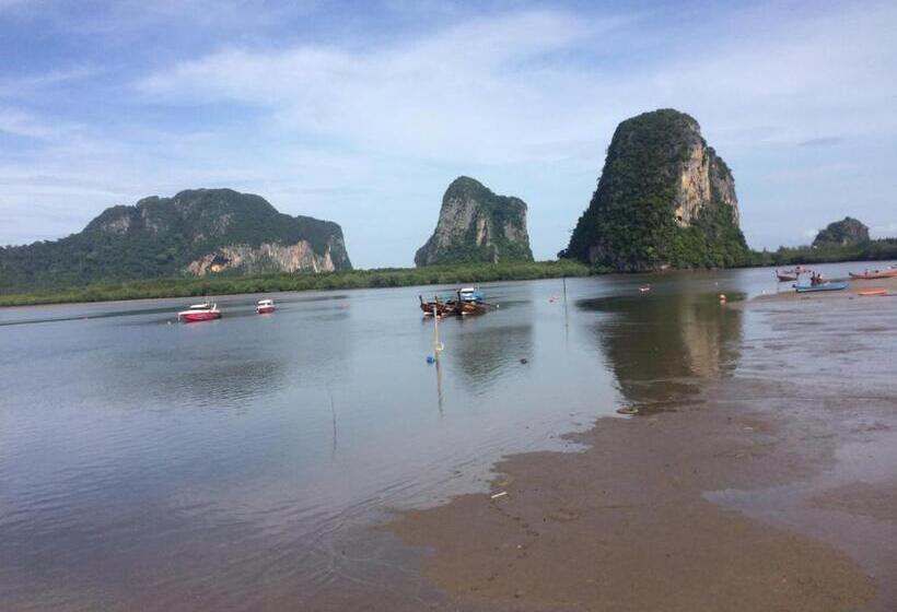 בית מלון כפרי Laytrang Pakmeng Marina Spa And Resort