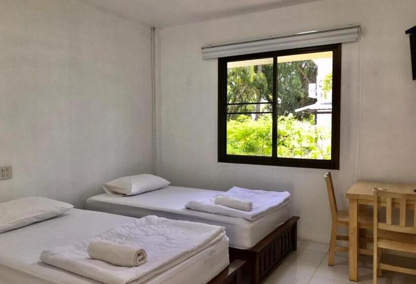 בית מלון כפרי Laytrang Pakmeng Marina Spa And Resort