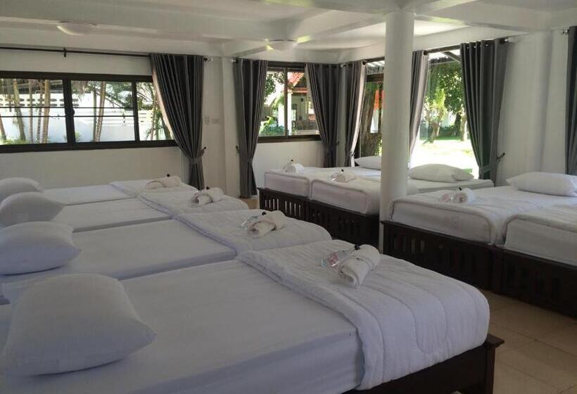 בית מלון כפרי Laytrang Pakmeng Marina Spa And Resort