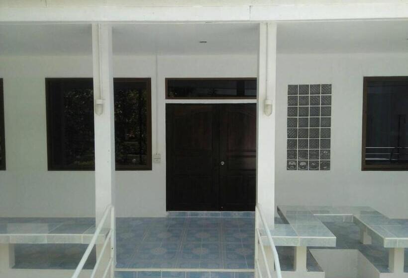 בית מלון כפרי Laytrang Pakmeng Marina Spa And Resort