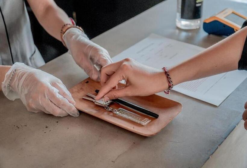 호텔 The Rooms Apartment Bali By Arm Hospitality