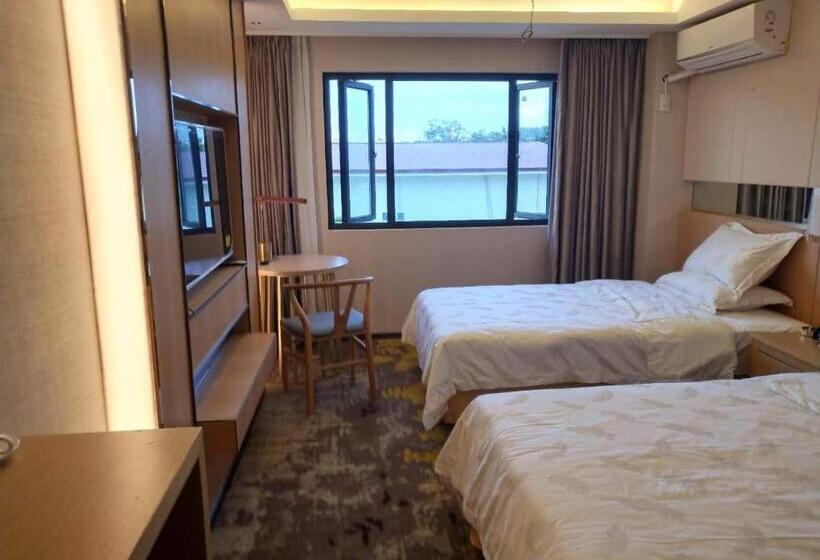 هتل 皇家一号度假村 Tourist Garden