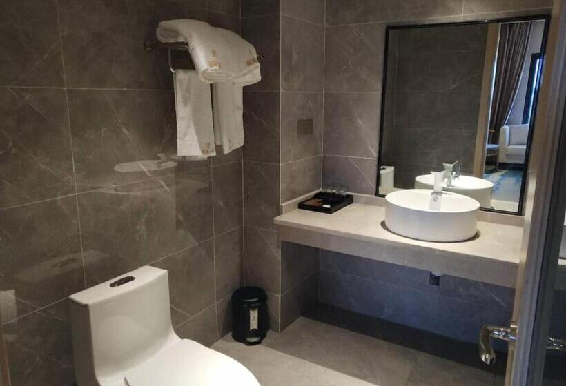 هتل 皇家一号度假村 Tourist Garden