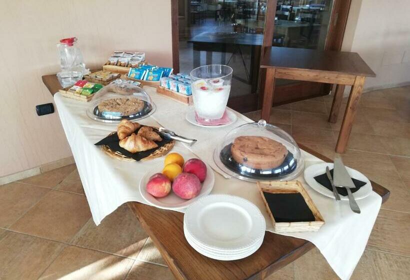 ホテル Turismo Rurale Lu Stazzu Arzachena